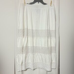 Lane Bryant White Maxi Skirt Tiered with Crochet Lace Design Size 22/24